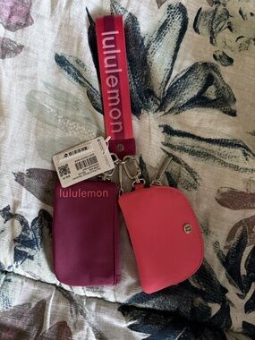 Lululemon Dual Pouch Wristlet Wordmark Pink
